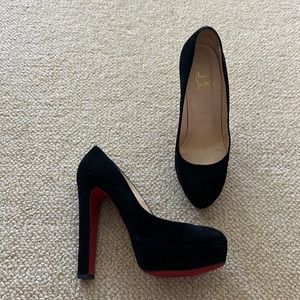 Christian Louboutin Suede Round Toe Platform Pumps